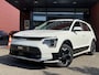 Kia Niro EV Edition Advanced 64.8 kWh // NAVI // LEDER // CAMERA // TREKHAAK // ELEK. STOEL // ADAPTIVE CRUISE // STOEL + STUUR VERWARMING // CLIMA //