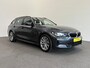 BMW 3-Serie Touring 330e Sportline Automaat 292pk Airco Navi Carplay PDC VA Adaptive Cruise Control Stoel/Stuurwielverwarming Full LED BMW HiFi