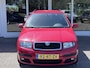Skoda Fabia Combi 1.4-16V Elegance,Airco,Elek pakket,cpv,Lm-velgen,Mistlampen,Radio/cd!