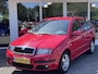 Skoda Fabia Combi 1.4-16V Elegance,Airco,Elek pakket,cpv,Lm-velgen,Mistlampen,Radio/cd!