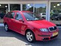 Skoda Fabia Combi 1.4-16V Elegance,Airco,Elek pakket,cpv,Lm-velgen,Mistlampen,Radio/cd!