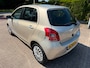 Toyota Yaris 1.3 VVTi 5-DRS AUT. Aspiration ECC *LICHTE VOORSCHADE*