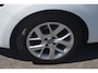 Renault Clio Estate 0.9 TCe Limited Airco | Carplay | PDC | DAB | Trekhaak | LMV | Keyless | Priv.glas