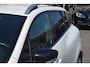Renault Clio Estate 0.9 TCe Limited Airco | Carplay | PDC | DAB | Trekhaak | LMV | Keyless | Priv.glas