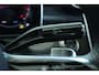 Mercedes-Benz C-klasse 300 AMG Line ''OP AFSPRAAK'' | Cruise Control | Trekhaak | Stoelverwarming | Navi | Carplay | Sfeerverlichting | 19 Inch | LED | Camera |