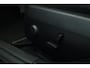Mercedes-Benz C-klasse 300 AMG Line ''OP AFSPRAAK'' | Cruise Control | Trekhaak | Stoelverwarming | Navi | Carplay | Sfeerverlichting | 19 Inch | LED | Camera |