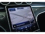 Mercedes-Benz C-klasse 300 AMG Line ''OP AFSPRAAK'' | Cruise Control | Trekhaak | Stoelverwarming | Navi | Carplay | Sfeerverlichting | 19 Inch | LED | Camera |