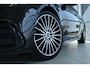 Mercedes-Benz C-klasse 300 AMG Line ''OP AFSPRAAK'' | Cruise Control | Trekhaak | Stoelverwarming | Navi | Carplay | Sfeerverlichting | 19 Inch | LED | Camera |