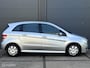 Mercedes-Benz B-klasse 170 Business Class AUTOMAAT - AIRCO - TREKHAAK - XENON - 2E EIGENAAR - GOED ONDERHOUDEN - NAP - NL AUTO - NIEUWE APK BIJ AFLEVERING -