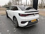 Volkswagen ID.5 Pro 77 kWh | SoH ... | Ergo Stoelen (Memory + Massage) | Stoel, Stuurverwarming | IQ-Light | All Season Banden | Panorama Dak | Parkeercamera | Navigatie | Carplay / Android Auto