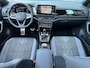 Volkswagen T-Roc 1.5 TSI 150pk DSG R-Line | Black Style | Panoramadak | Camera | Keyless | Elek. Achterklep | Dode hoek | Rijklaar incl. 1 jaar Bovag garantie