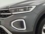 Volkswagen T-Roc 1.5 TSI Style | 150 PK | Automaat | Keyless | Digital Cockpit PRO | Stoelverwarming | Parkeercamera | Art-Velours Stoelen | All Season Banden