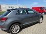 Volkswagen T-Roc 1.5 TSI Style | 150 PK | Automaat | Keyless | Digital Cockpit PRO | Stoelverwarming | Parkeercamera | Art-Velours Stoelen | All Season Banden