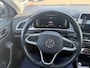 Volkswagen T-Roc 1.5 TSI Style | 150 PK | Automaat | Keyless | Digital Cockpit PRO | Stoelverwarming | Parkeercamera | Art-Velours Stoelen | All Season Banden