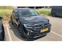 Volkswagen T-Roc 1.5 TSI R-Line | 150 PK | Black Style | Lederen Bekleding | Top-Sport Stoelen | Stoelverwarming | Park Assist | Keyless | Digital Cockpit PRO | Panorama Schuif/Kantel Dak