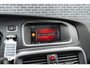 Volvo V40 Cross Country 1.5 T3 Polar+ Luxury | Trekhaak | Lederen Bekleding | Achteruitrijcamera | Parkeersensoren | Cruise Control Adaptief | BLIS | Navigatie | High Performance Audio | LED Koplampen | Elektrisch Verstelbare Stoel | Parkeerverwarming | Panoramadak