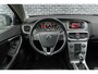 Volvo V40 Cross Country 1.5 T3 Polar+ Luxury | Trekhaak | Lederen Bekleding | Achteruitrijcamera | Parkeersensoren | Cruise Control Adaptief | BLIS | Navigatie | High Performance Audio | LED Koplampen | Elektrisch Verstelbare Stoel | Parkeerverwarming | Panoramadak