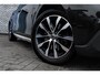 Volvo V40 Cross Country 1.5 T3 Polar+ Luxury | Trekhaak | Lederen Bekleding | Achteruitrijcamera | Parkeersensoren | Cruise Control Adaptief | BLIS | Navigatie | High Performance Audio | LED Koplampen | Elektrisch Verstelbare Stoel | Parkeerverwarming | Panoramadak