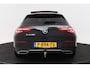 Mercedes-Benz CLA Shooting Brake 180 Solution Luxury (PANORAMADAK, SFEERVERLICHTING, CAMERA, TREKHAAK WEGKLAPBAAR)