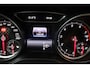 Mercedes-Benz A-klasse 160 Ambition Automaat (PANORAMADAK, NAVIGATIE, LED. MULTIMEDIA, STUURBEDIENING, CRUISE)