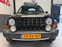 Jeep Cherokee 3.7 V6 Renegade|Youngtimer|NAP|Automaat|LPG G3|Leder|Airco|Cruise|Trekhaak|3360 kilo trekgewicht|4x4|Veel nieuw