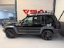 Jeep Cherokee 3.7 V6 Renegade|Youngtimer|NAP|Automaat|LPG G3|Leder|Airco|Cruise|Trekhaak|3360 kilo trekgewicht|4x4|Veel nieuw