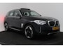 BMW iX3 Executive 80 kWh SOH 96% (PANORAMADAK, SFEERVERLICHTING, ADAPTIVE CRUISE, AUTOPILOT, STOELVERWARMING, 1e EIGENAAR)