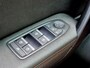 Renault Captur 1.6 E-Tech Plug-in Hybrid 160 Initiale Paris +LED|Keyless|Leder|Bose|Winterpack|Park assist|Virtual|Camera|Dodehoek