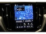 Volvo XC60 MHEV B5 250pk R Design Pano l Stoelkoeling l Trekhaak l 360 l VO