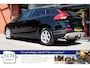 Volvo V40 Cross Country 2.0 T3 152 pk Nordic+ Navi, Stoelverwarming, LED, Trekhaak