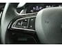 Skoda Octavia Combi 1.2 TSI Greentech Style Automaat (NAVIGATIE, STOELVERWARMING, TREKHAAK, CLIMA, STUURBEDIENING)