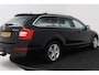 Skoda Octavia Combi 1.2 TSI Greentech Style Automaat (NAVIGATIE, STOELVERWARMING, TREKHAAK, CLIMA, STUURBEDIENING)