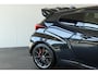Toyota Yaris 1.6 GR Performance, Milltek, KW Schroefset, Suede stuurwiel, Dakspoiler