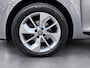 Renault Clio 0.9 TCe Limited met Airco !!! Navigatie !!! Cruise !!! Nap !!!