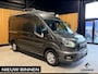 Ford Transit 350 2.0 TDCI L2H2 Limited. 185 PK Automaat. Nav. Apple-carplay. camera. bi-xenon. trekhaak. 1 eigenaar.