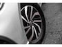 Volkswagen Polo Life Edition Inclusief €2000,- inruilvoordeel + €1000,- korting | 'App-Connect' draadloze smartphone integratie | Airconditioning automatisch (Climatronic), 2-zone | Buitenspiegels elektrisch instel- verwarm- en inklapbaar