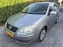 Volkswagen Polo 1.4-16V Optive | Airco | Cruise Control | Elekt. Ramen | Trekhaak | APK tot 16-02-2027!