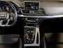 Audi Q5 55 TFSI e quattro Competition 367pk / Panorama dak / Adaptieve cruise control / Navigatie / Achteruitrijcamera / Apple carplay /