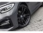 BMW 3-Serie 320i Executive Edition M-Sport Dravitgrau | 19" | NL Auto