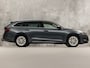Skoda Octavia Combi 1.0 e-TSI Sport Automaat (VIRTUAL COCKPIT, 1e EIGENAAR, APPLE CARPLAY, GROOT NAVI, STOELVERWARMING, SPORTSTOELEN, CAMERA, GETINT GLAS, NIEUWSTAAT)