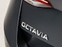 Skoda Octavia Combi 1.0 e-TSI Sport Automaat (VIRTUAL COCKPIT, 1e EIGENAAR, APPLE CARPLAY, GROOT NAVI, STOELVERWARMING, SPORTSTOELEN, CAMERA, GETINT GLAS, NIEUWSTAAT)