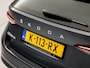 Skoda Octavia Combi 1.0 e-TSI Sport Automaat (VIRTUAL COCKPIT, 1e EIGENAAR, APPLE CARPLAY, GROOT NAVI, STOELVERWARMING, SPORTSTOELEN, CAMERA, GETINT GLAS, NIEUWSTAAT)