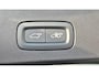 Volvo V60 2.0 T8 Phev AWD Plus Dark 19” Wielen - Panoramadak - Lighting – Harman Kardon Audio - 360 Camera -RA00 Interieur vol leder – voorruit verwarming - Achterbank verwarming - Memory stoelen