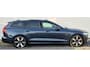 Volvo V60 2.0 T8 Phev AWD Plus Dark 19” Wielen - Panoramadak - Lighting – Harman Kardon Audio - 360 Camera -RA00 Interieur vol leder – voorruit verwarming - Achterbank verwarming - Memory stoelen
