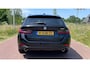 BMW 3-Serie Touring 318i Facelift model | Sportstoelen | 19 Inch | NL-Auto |
