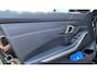 BMW 3-Serie Touring 318i Facelift model | Sportstoelen | 19 Inch | NL-Auto |