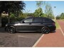 BMW 3-Serie Touring 318i | Facelift model | Apple Carplay | Parkeersensoren | Sportstoelen | 19 Inch | NL-Auto |