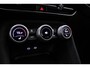 Skoda Kodiaq Sportline Business 7p 1.5 eTSI 150pk DSG Automaat Trekhaak, 3e zitrij, Panoramadak, Adaptive cruise control, Achteruitrijcamera, LED matrix koplampen