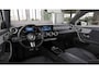 Mercedes-Benz A-klasse 180 Business Solution AMG | Panoramadak | Premium Plus | Nightpakket | 19" Multispaak AMG velgen | Stoelverwarming | 360° Camera | HUD |