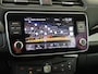 Nissan Leaf N-Connecta 39 kWh | airco automatisch | Apple Carplay/Android | cruise control adaptief | dodehoekdetectie met correctie | lichtmetalen velgen 17" | navigatiesysteem full map | rijstrooksensor met correctie | voorstoelen verwarmd | warmtepomp |